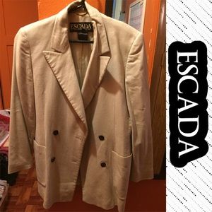 ✨Vintage✨ESCADA blazer size 36